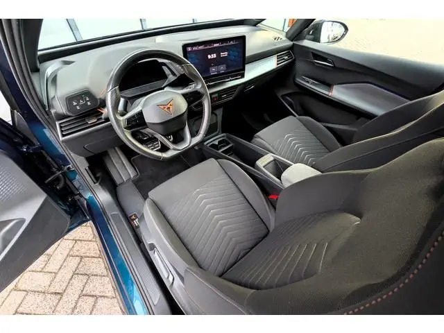 CUPRA Born Business One 62kWh SOH 92% Apple CarPlay / Android Auto