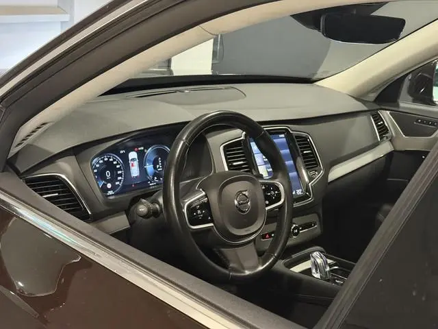 Volvo XC90 2.0 T8 Twin Engine AWD Inscription | Panorama dak | SOH 84,07% | Maple Brown Metallic | T...