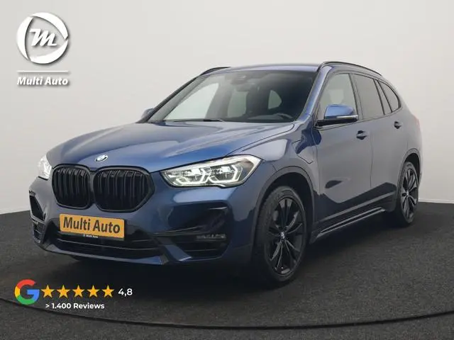BMW X1 xDrive25e Sportline PHEV 221pk Dealer O.H. | Trekhaak Afn. | Camera | Adaptive LED | Hifi Sou...