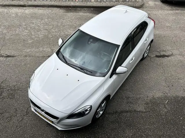 Volvo V40 2.0 T2 Nordic LEER NAVI CRUISE ECC LMV