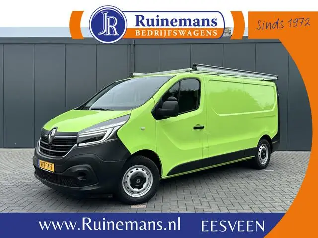 Renault Trafic 1.6 dCi / L2H1 / 1e EIG. / LED / BOTT INRICHTING / IMPERIAAL / TREKHAAK / NAVI / AIRC...