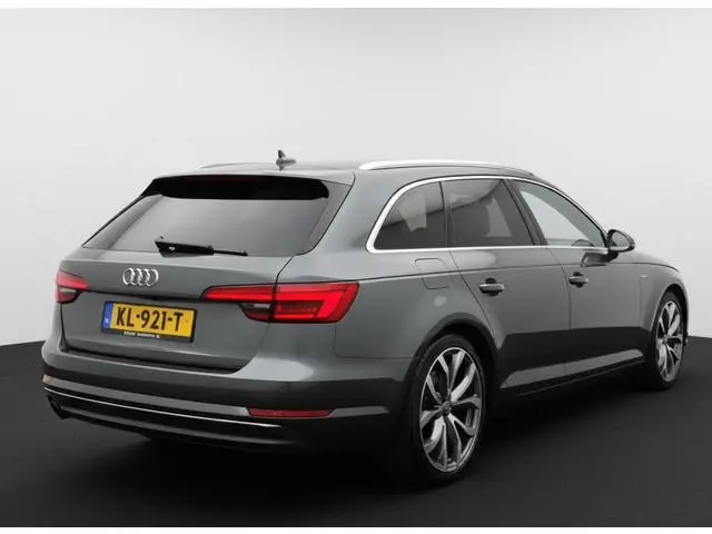 Audi A4 Avant TFSI 150PK S-TRONIC S-LINE LEDER/NAVI/CRUISE/SPORT