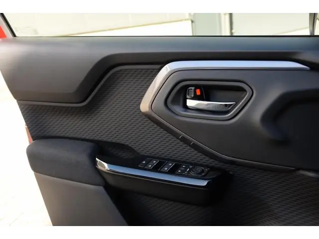 Suzuki e Vitara