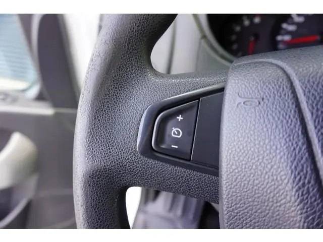 Nissan NV400
