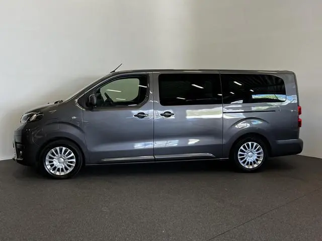 Toyota pro-ace
