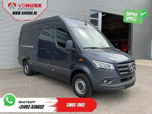 Mercedes-Benz Sprinter 317 CDI Aut. L2H2 LED/ Stoelverw./ Gev.Stoel/ 270Gr.Deuren/ Navi/ Camera/ Cru...