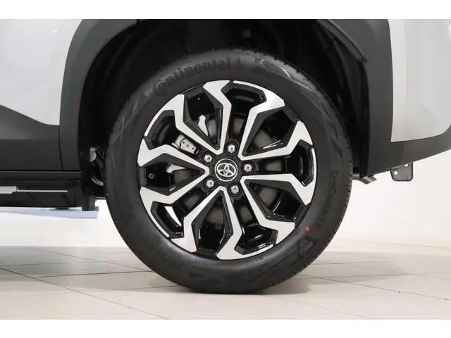 Toyota Yaris Cross 1.5 Hybrid 115 Dynamic, Comfortpack, BSM, Stoel en Stuurverwarming, Parkeersensor...