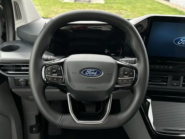 Ford Tourneo