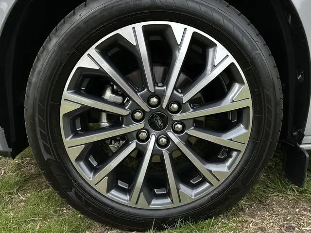 Ford Tourneo