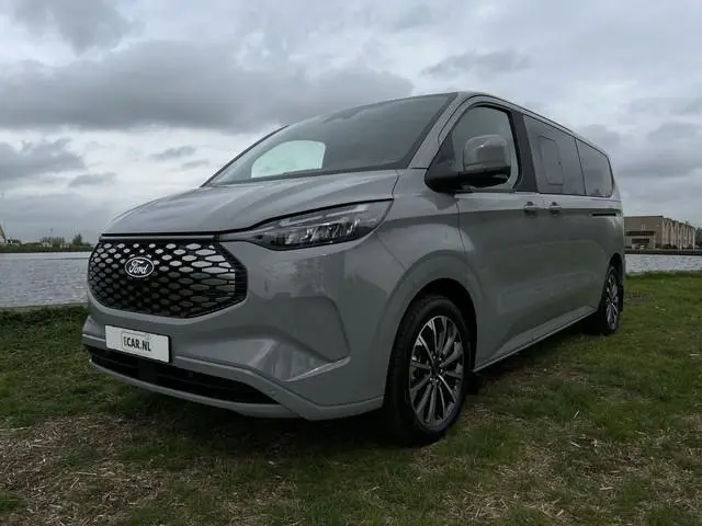 Ford Tourneo