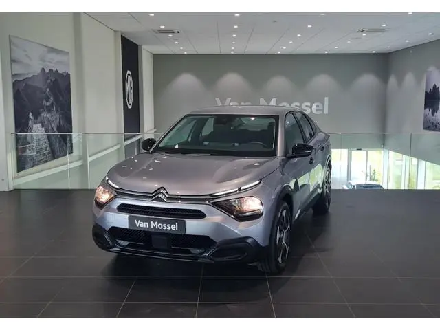 Citroen C4 X 1.2 100PK You | Navigatie | Apple Carplay/Android Auto | Cruise control | Airco | LED