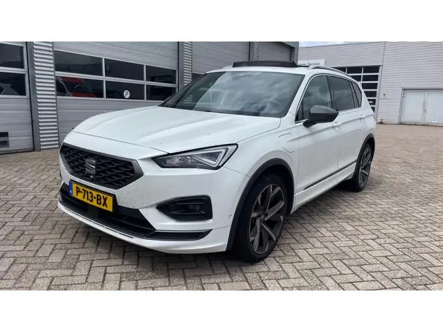 SEAT Tarraco 1.4 TSI e-Hybrid PHEV FR NIEUWSTAAT BTW-auto I FR I Leer I Pano I Trekhaak 1800KG I Cam...