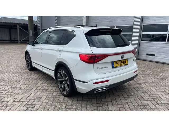 SEAT Tarraco 1.4 TSI e-Hybrid PHEV FR NIEUWSTAAT BTW-auto I FR I Leer I Pano I Trekhaak 1800KG I Cam...