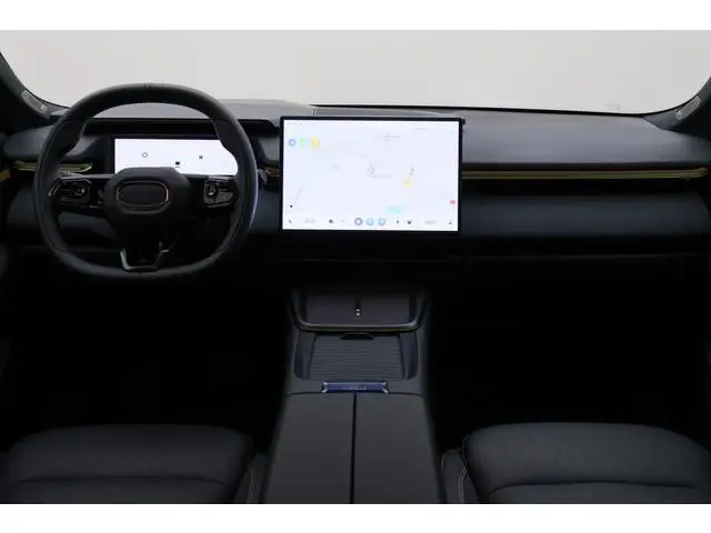 Lynk & Co 08