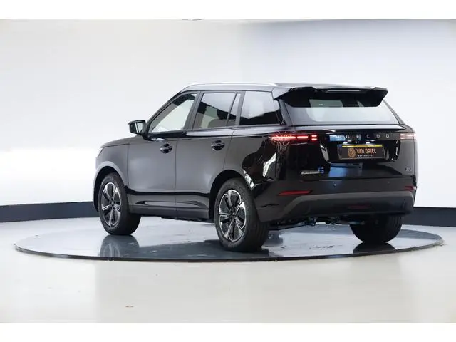 Jaecoo 5 EV Exclusive 61 kWh | Carbon Crystal Black Pearl | NL Auto | Rijklaar | 7 jr garantie |