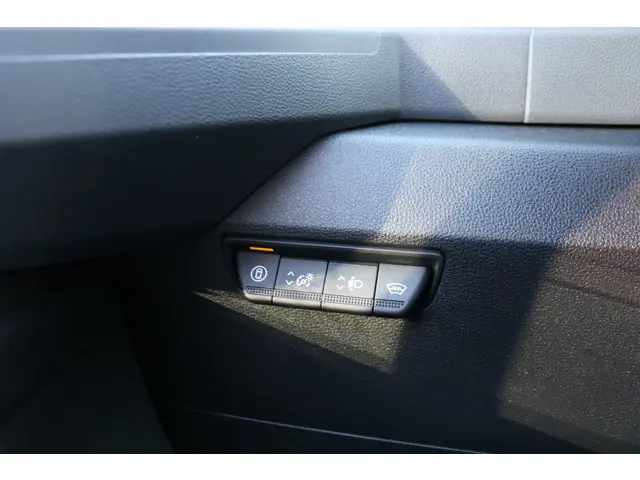 Nissan Interstar
