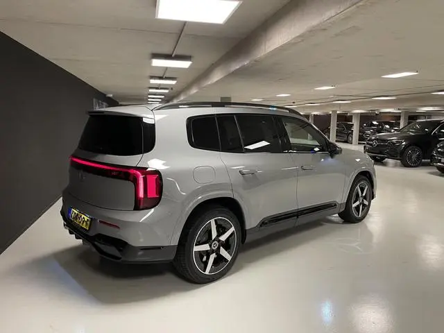 Mercedes-Benz GLB 250+ Business Solution AMG 85.5 kWh | Head-Up | Burmester | Memory