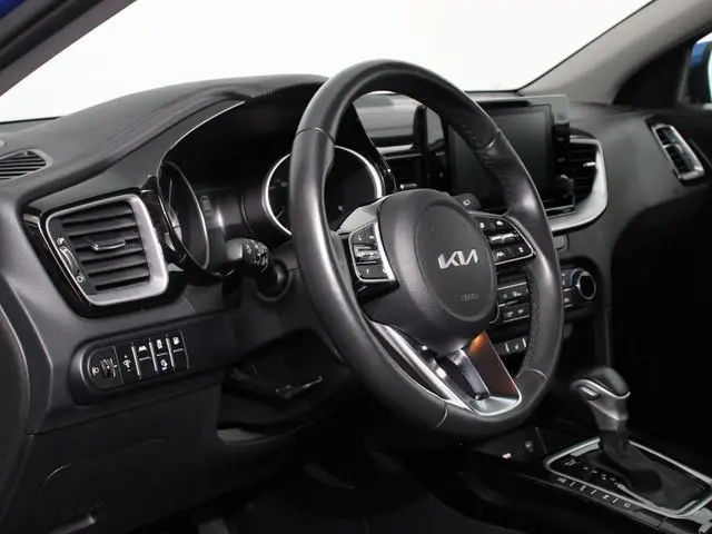 Kia Ceed Sportswagon 1.6 GDI PHEV DynamicLine Climate control Achteruitrijd camera Cruise control Pa...
