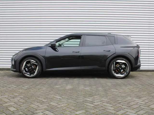 Kia EV4