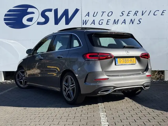 Mercedes-Benz B-klasse 200 Business Solution AMG | Pano | Memory | Camera | Keyless