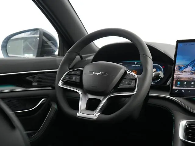 BYD SEAL U