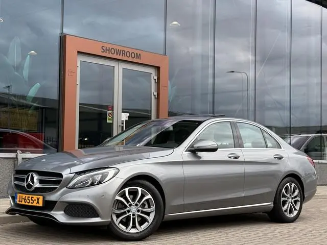 Mercedes-Benz C-klasse 180 Prestige | Schuif/Kanteldak | Trekhaak | Stoelverwarming | Cruise | Sfeer...