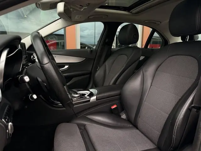 Mercedes-Benz C-klasse 180 Prestige | Schuif/Kanteldak | Trekhaak | Stoelverwarming | Cruise | Sfeer...