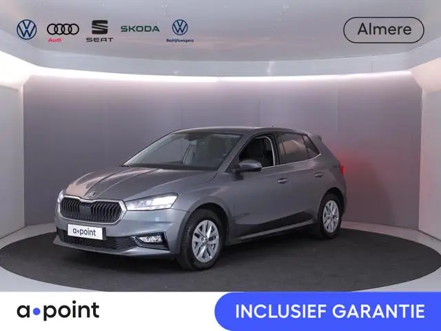 Skoda Fabia 1.0 TSI Business Edition 95 pk | Verlengde garantie | Navigatie via App | Parkeersensore...
