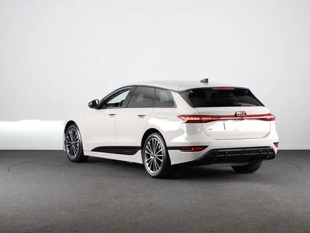 Audi A6 Avant e-tron Advanced edition 100 kWh 367pk | Tech Plus pakket | leder interieur | Optiek pa...