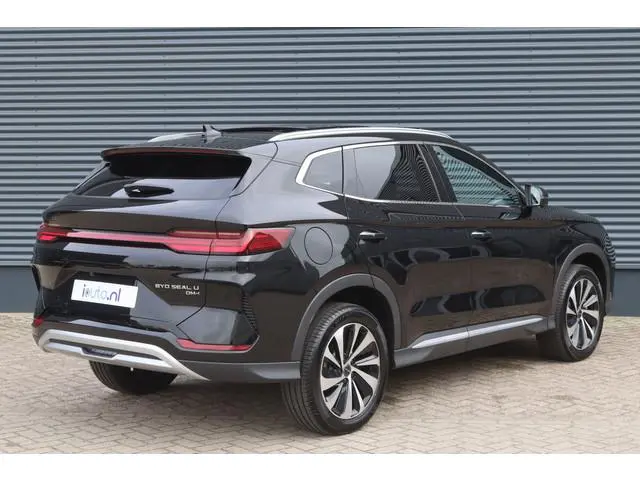 BYD SEAL U