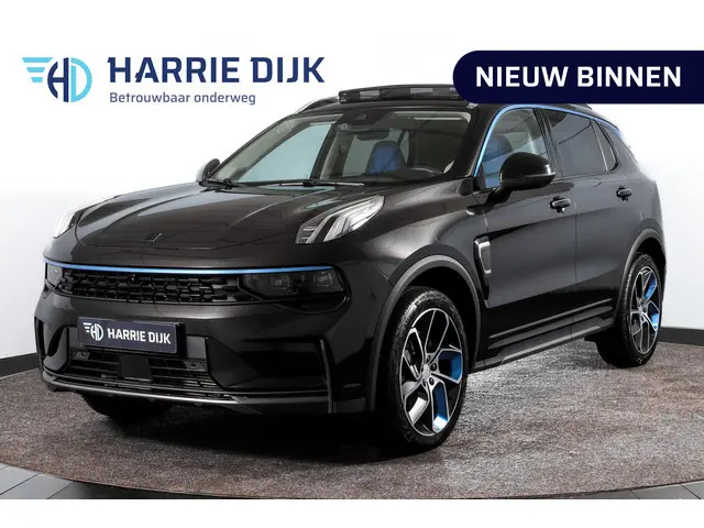 Lynk & Co 01 1.5 PHEV 261PK MY22 | 360 Camera | 7.4 KWH Boordlader |S/K-panodak | Adapt. Cruise | Me...