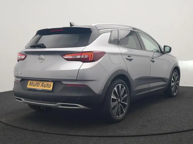 Opel Grandland X 1.6 Turbo Ultimate PHEV 225pk Dealer O.H. | Trekhaak Afn. | Adaptive Cruise | 360 C...