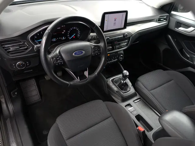 Ford Focus Wagon 1.0 EcoBoost ST Line Business- Camera, Stuur/Stoelverwarming, Xenon Led, Dynamic Se...