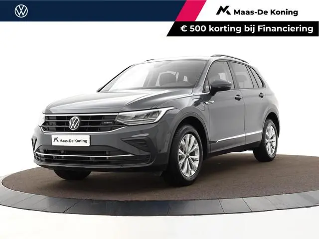 Volkswagen Tiguan 1.4 TSI eHybrid 245pk DSG Life Business · Camera · Inklap. Trekhaak · Dodehoeksens...