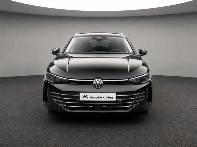 Volkswagen Passat Variant 1.5 eTSI 150pk DSG Business · Camera · Keyless · Apple/Android Car Play ·...