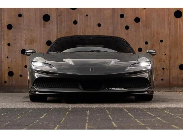 Ferrari SF90 Stradale 4.0 V8 | Assetto Fiorano | Carbon | Carplay | JBL | FULL PPF |