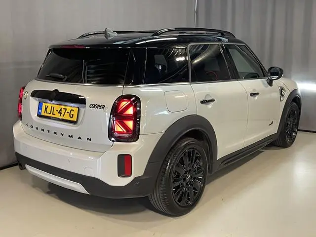 MINI Countryman 1.5 Cooper S E ALL4 18"/Panoramadak/Adaptieve cruise/Leder + memory + stoelverwarmin...