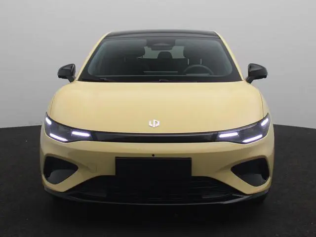 Leapmotor B05 ProMax Design 67.1 kWh | DEMO SALE |