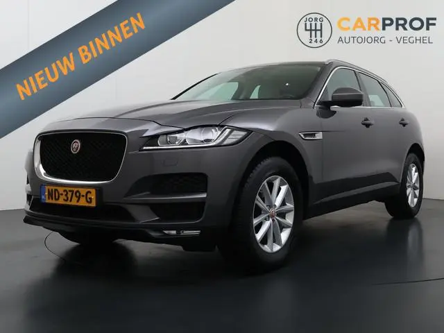 Jaguar F-PACE 2.0 Pure AWD 20d Navigatie | Camera | Trekhaak |