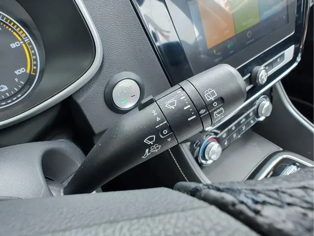 MG ZS EV