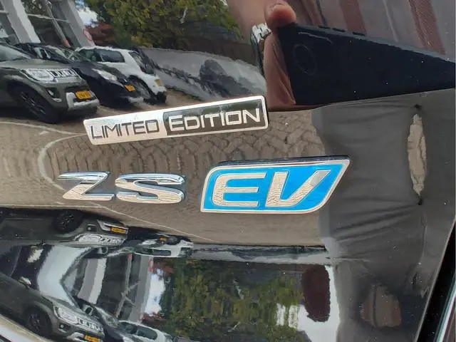 MG ZS EV