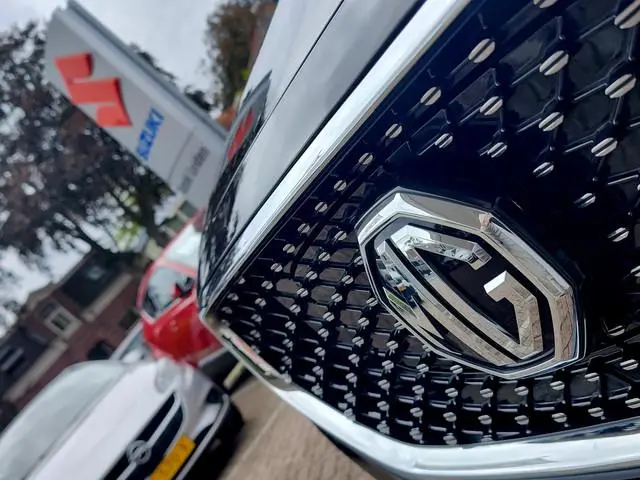 MG ZS EV