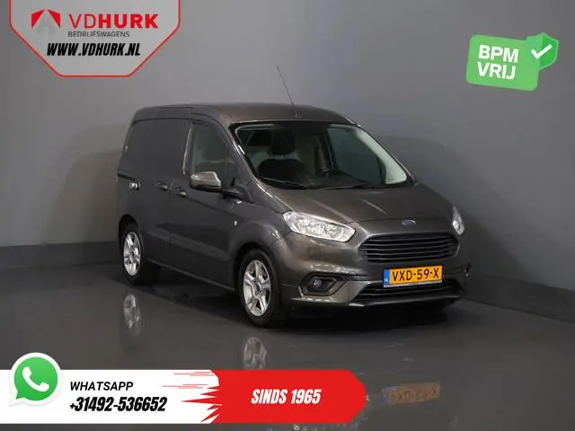 Ford Transit Courier 1.5 TDCI 100 pk Limited Stoelverw./ Voorruitverw./ Navi/ Carplay/ Camera/ Clima...