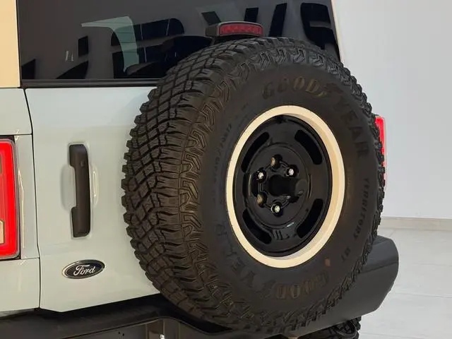 Ford Bronco