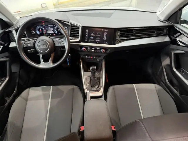 Audi A1 Sportback 30 TFSI Advanced edition | Carplay Navi | Led | Digitaal Inst | Stoelverwarming |...