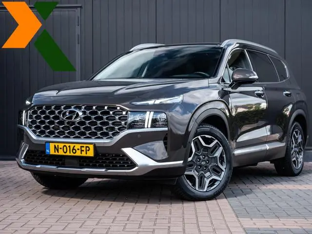 Hyundai Santa Fe 1.6 T-GDI PHEV Premium Sky 7p. | Volleder | Stoelventilatie | Ro