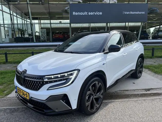 Renault Austral 1.2 E-Tech full hybrid 200PK iconic esprit Alpine / 360 Camera / Winter Pakket / Har...