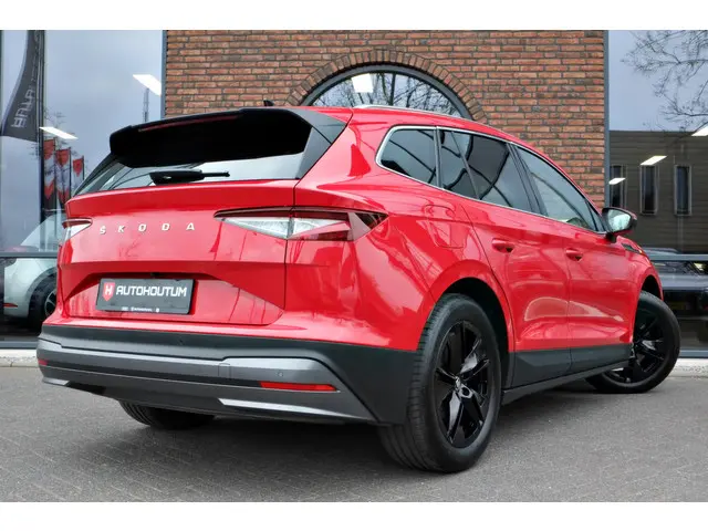 ŠKODA Enyaq iV 80 ACC, Warmtepomp, Achteruitrijcamera