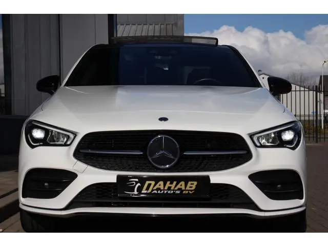 Mercedes-Benz CLA-klasse 250 e AMG Edition | Pano | Nightpakket | Sfeerverlichting