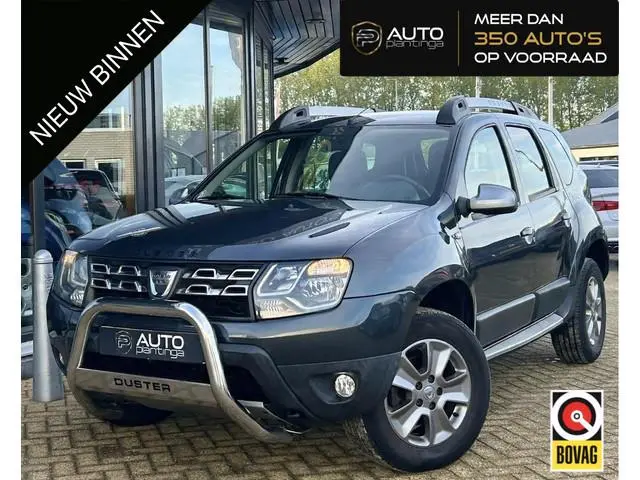 Dacia Duster 1.2 TCe 4x2 Lauréate 125PK | Bullbar | NL AUTO | 2e Eigenaar | Airco | Navigatie | Crui...
